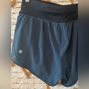 Like New lululemon Women's Teal 2 in 1 Athletic Shorts